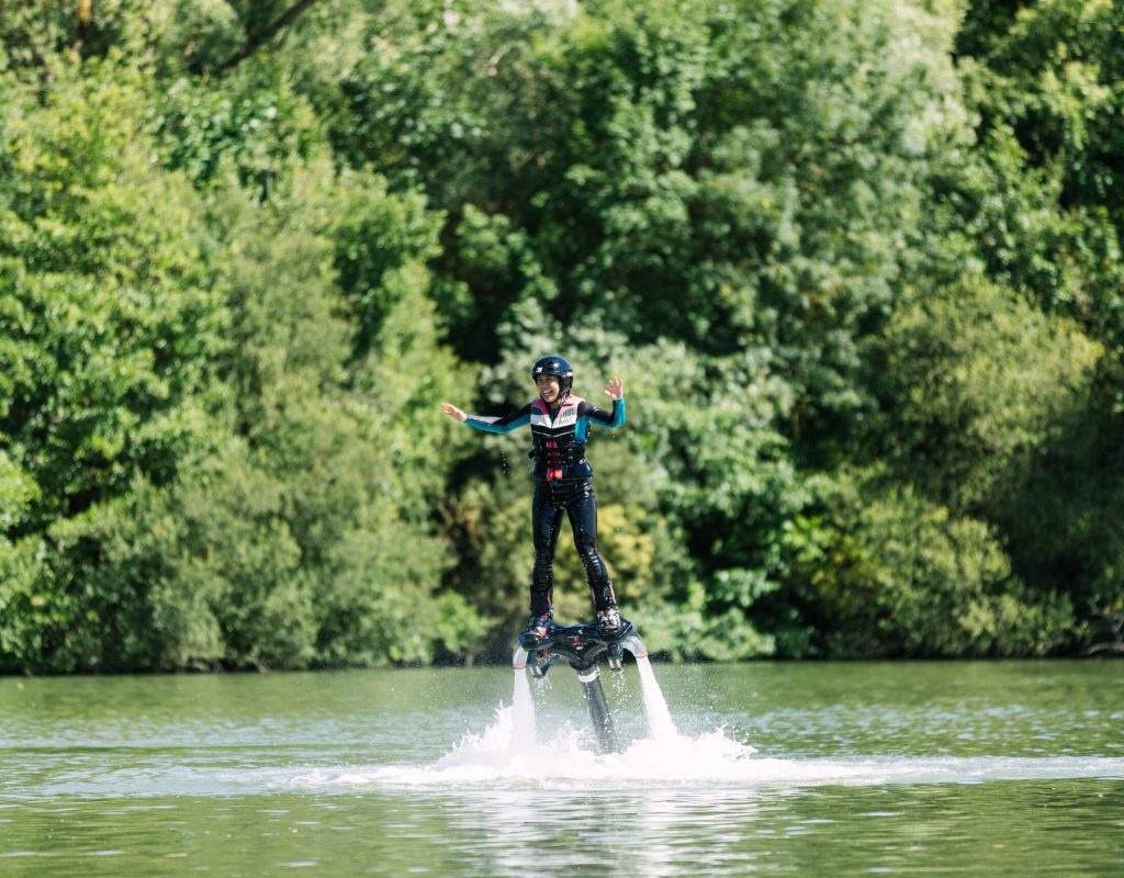 Fly board chez Naturaquatique à Saint-Piat en Eure-et-Loir